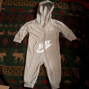 **Like new** Nike Hooded Onesie